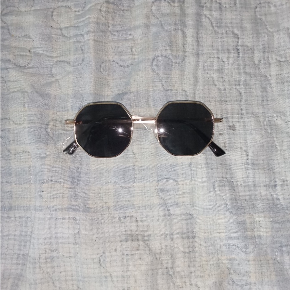 Hexagonal Sunglasses With Gold Frame - image 1